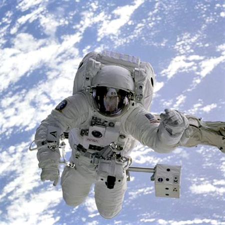 spacewalk_1.jpg